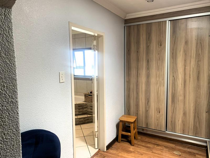 4 Bedroom Property for Sale in Sunward Park Gauteng