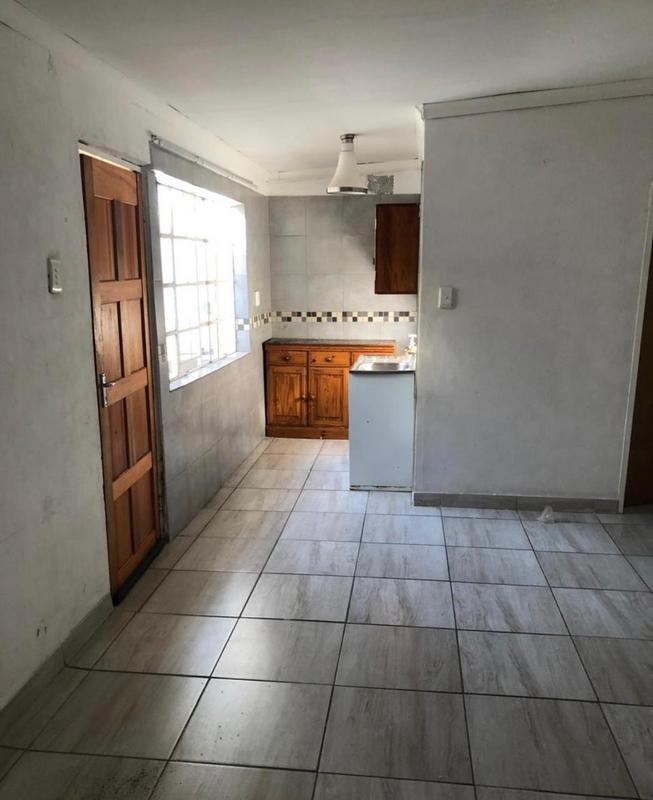 To Let 1 Bedroom Property for Rent in Wychwood Gauteng