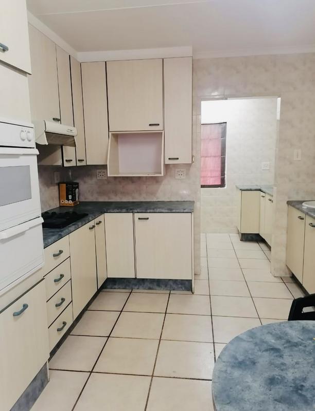 To Let 4 Bedroom Property for Rent in South Kensington Gauteng