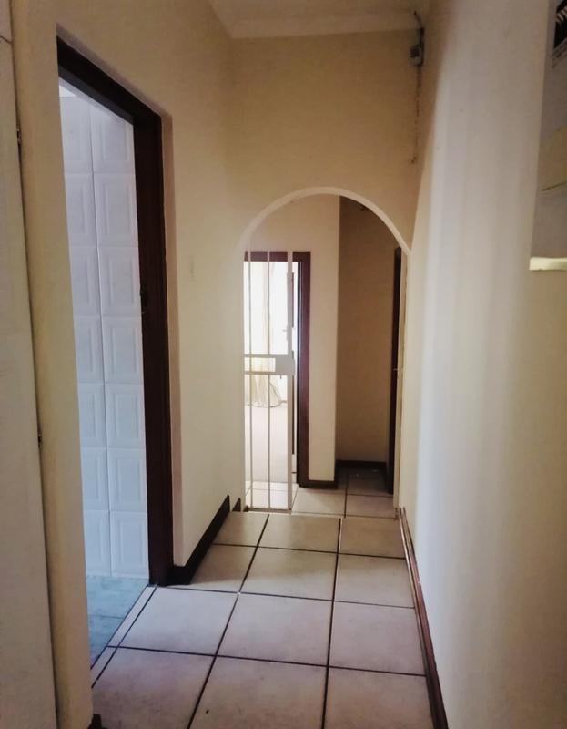 To Let 4 Bedroom Property for Rent in South Kensington Gauteng