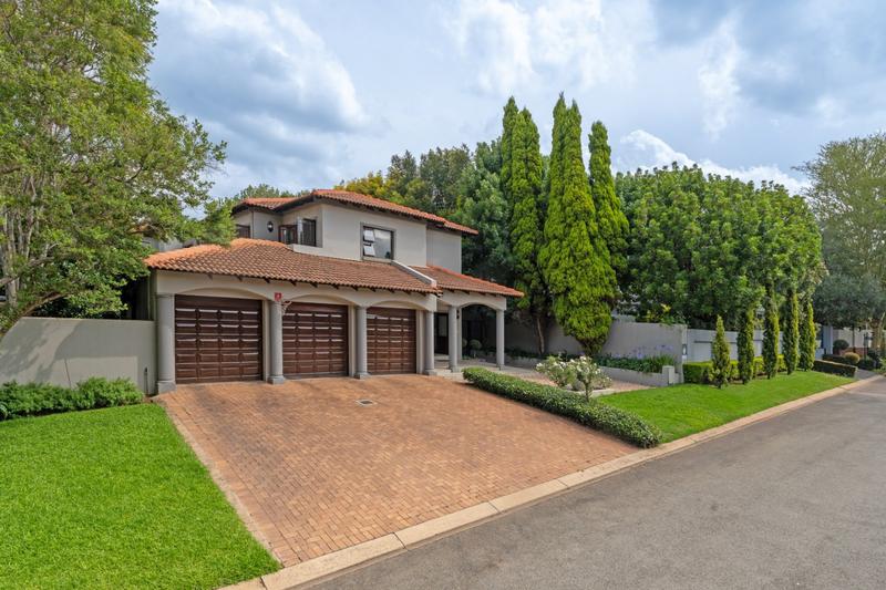 5 Bedroom Property for Sale in Broadacres Gauteng