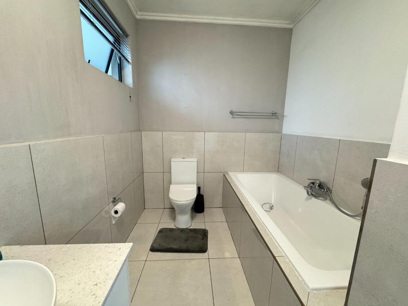 1 Bedroom Property for Sale in Rivonia Gauteng