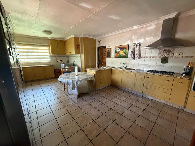 To Let 3 Bedroom Property for Rent in Dalpark Ext 1 Gauteng