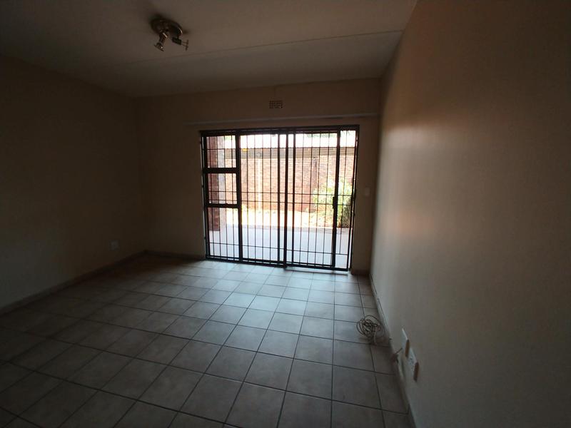 To Let 2 Bedroom Property for Rent in Dalview Gauteng