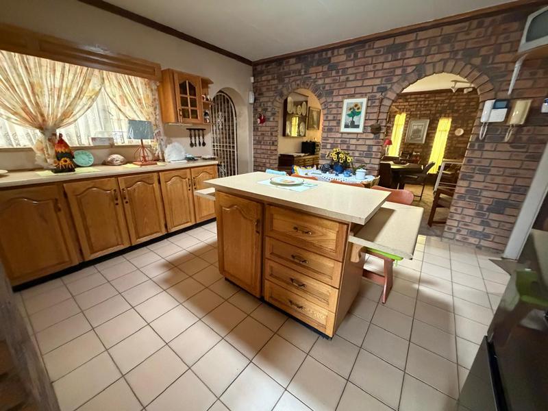 3 Bedroom Property for Sale in Casseldale Gauteng