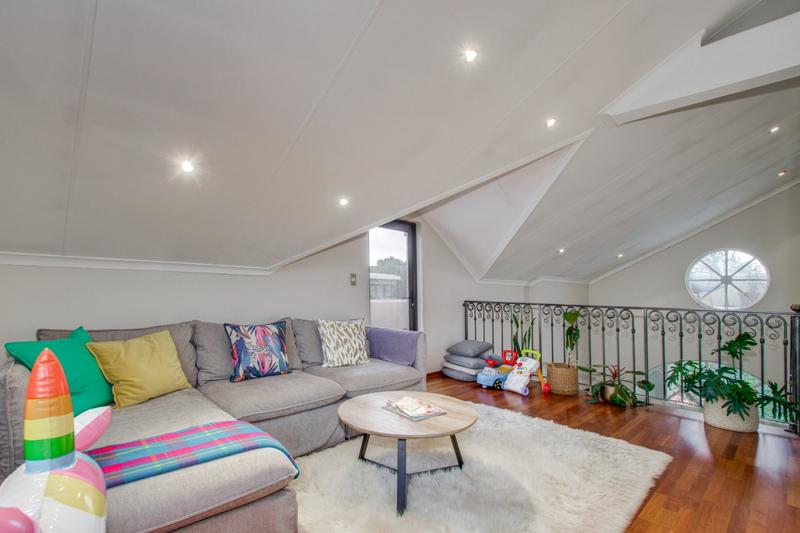 To Let 2 Bedroom Property for Rent in Morningside Gauteng