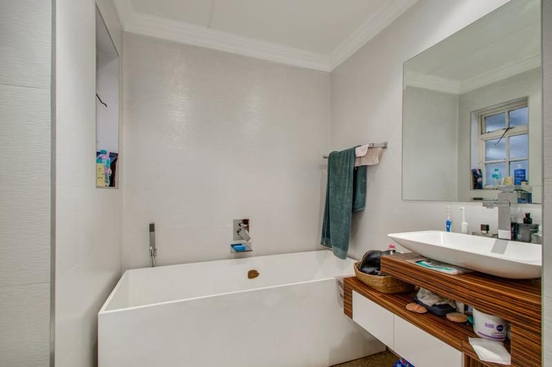 To Let 2 Bedroom Property for Rent in Morningside Gauteng