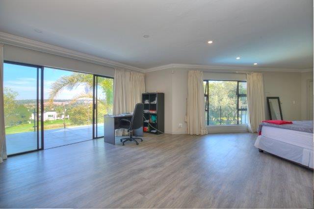 To Let 5 Bedroom Property for Rent in Dainfern Golf Estate Gauteng