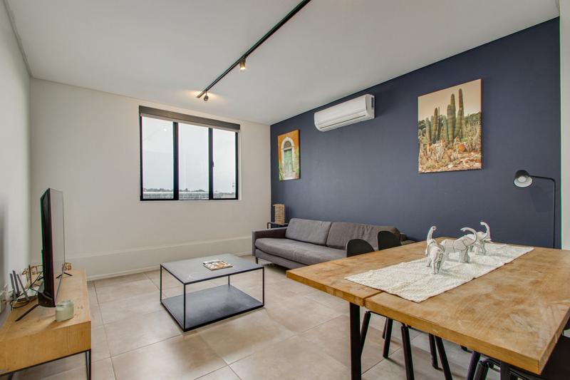 To Let 2 Bedroom Property for Rent in Sandton Central Gauteng