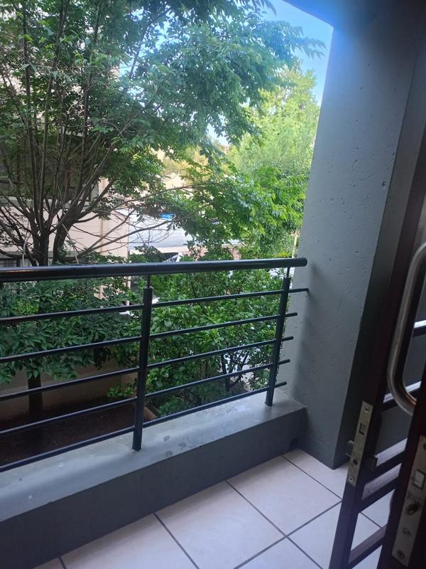 1 Bedroom Property for Sale in Beverley Gauteng