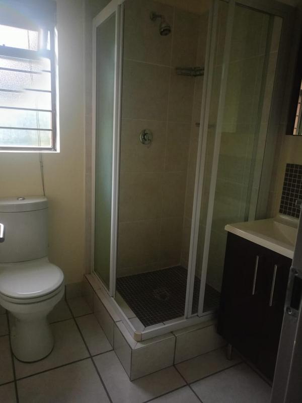 1 Bedroom Property for Sale in Beverley Gauteng
