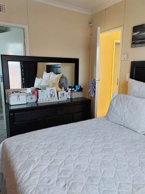 3 Bedroom Property for Sale in Andeon Gauteng