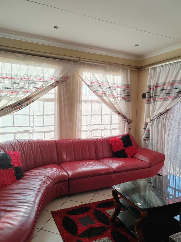 3 Bedroom Property for Sale in Andeon Gauteng