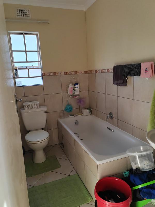 3 Bedroom Property for Sale in Andeon Gauteng
