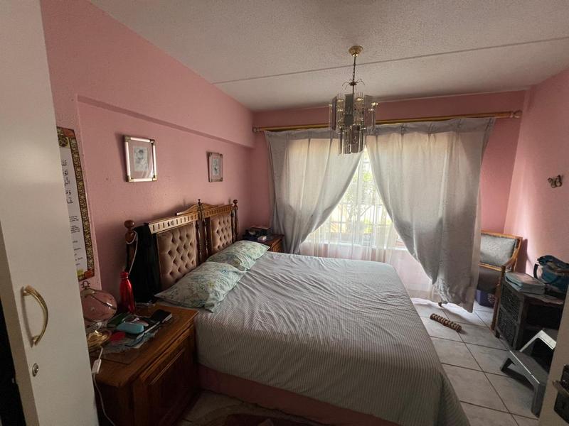 2 Bedroom Property for Sale in Helderkruin Gauteng