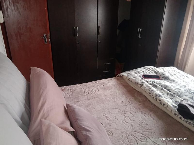 2 Bedroom Property for Sale in Duduza Gauteng