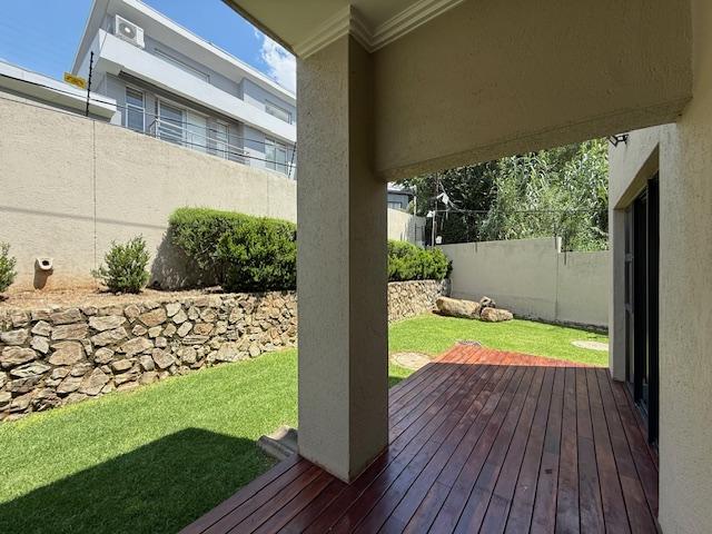 To Let 2 Bedroom Property for Rent in Bryanston Gauteng