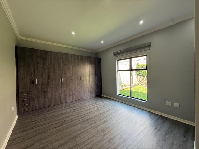 To Let 2 Bedroom Property for Rent in Bryanston Gauteng