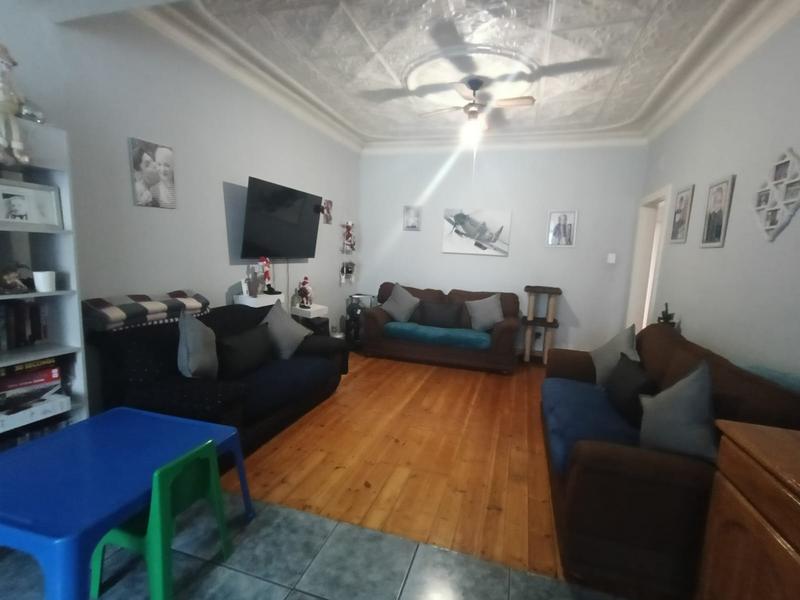 To Let 4 Bedroom Property for Rent in Selection Park Gauteng