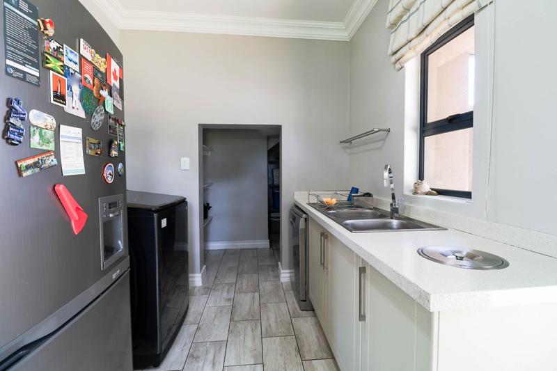 To Let 5 Bedroom Property for Rent in Copperleaf Estate Gauteng