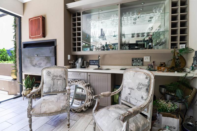 To Let 5 Bedroom Property for Rent in Copperleaf Estate Gauteng