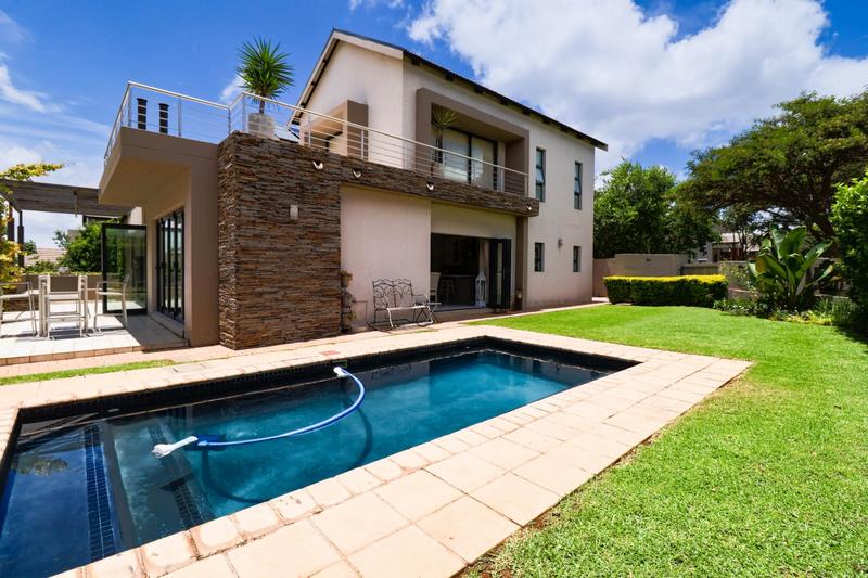 To Let 5 Bedroom Property for Rent in Copperleaf Estate Gauteng