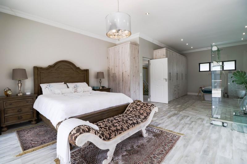 To Let 5 Bedroom Property for Rent in Copperleaf Estate Gauteng