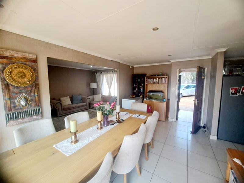 To Let 4 Bedroom Property for Rent in Heuweloord Gauteng