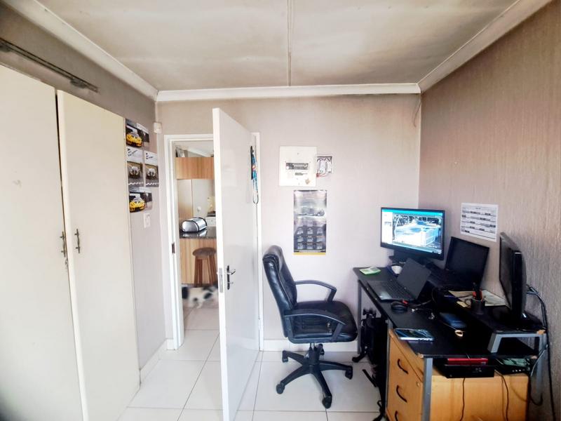 To Let 4 Bedroom Property for Rent in Heuweloord Gauteng