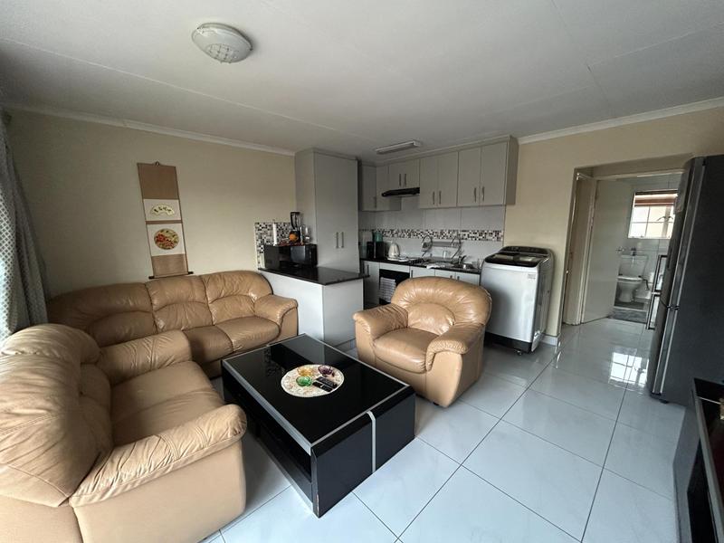 To Let 2 Bedroom Property for Rent in Kosmosdal Gauteng