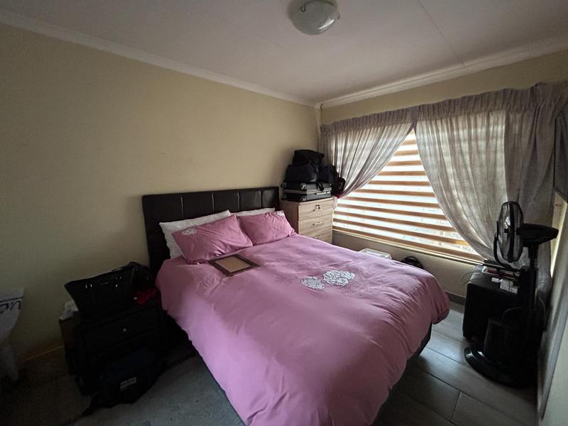 To Let 2 Bedroom Property for Rent in Kosmosdal Gauteng