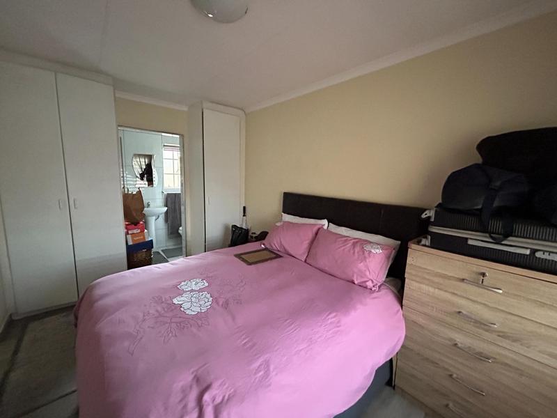 To Let 2 Bedroom Property for Rent in Kosmosdal Gauteng