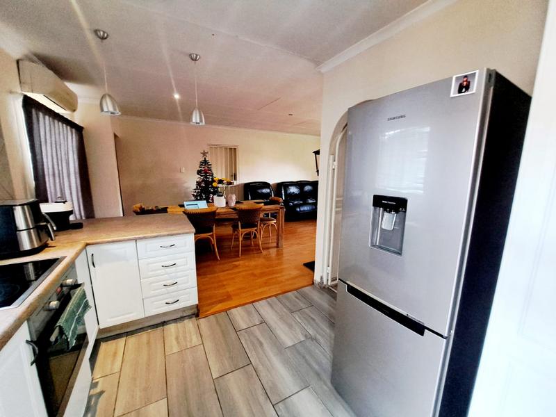 3 Bedroom Property for Sale in Wierda Park Gauteng