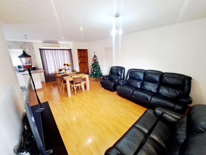 3 Bedroom Property for Sale in Wierda Park Gauteng