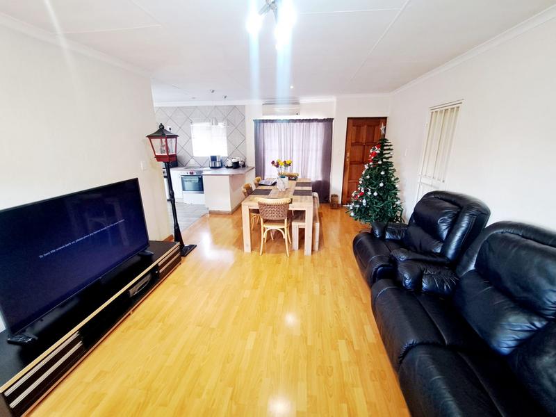 3 Bedroom Property for Sale in Wierda Park Gauteng