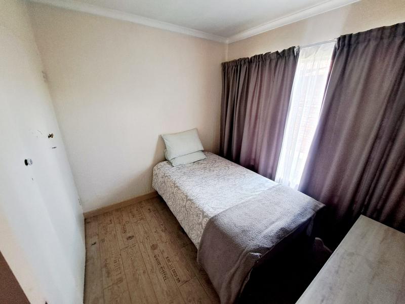 3 Bedroom Property for Sale in Wierda Park Gauteng