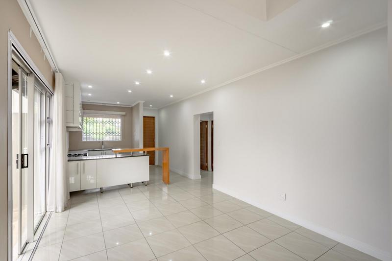 To Let 3 Bedroom Property for Rent in Bryanston Gauteng