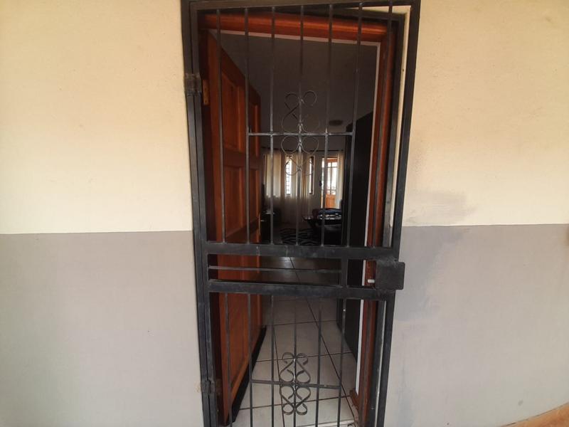1 Bedroom Property for Sale in Akasia Gauteng