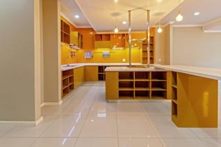 To Let 4 Bedroom Property for Rent in Morningside Gauteng