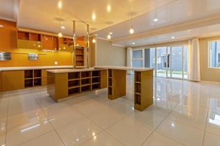 To Let 4 Bedroom Property for Rent in Morningside Gauteng