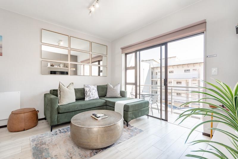 To Let 2 Bedroom Property for Rent in Broadacres Gauteng