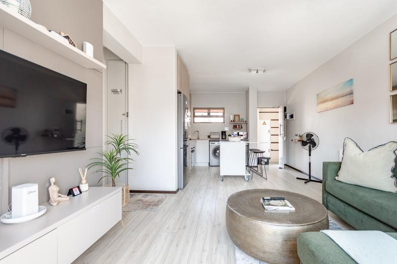 To Let 2 Bedroom Property for Rent in Broadacres Gauteng