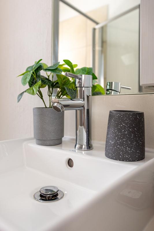 To Let 2 Bedroom Property for Rent in Broadacres Gauteng