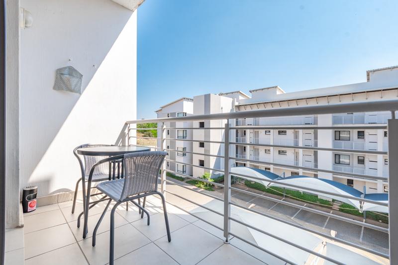 To Let 2 Bedroom Property for Rent in Broadacres Gauteng