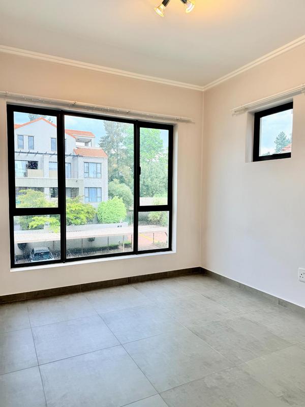 2 Bedroom Property for Sale in Bryanston Gauteng