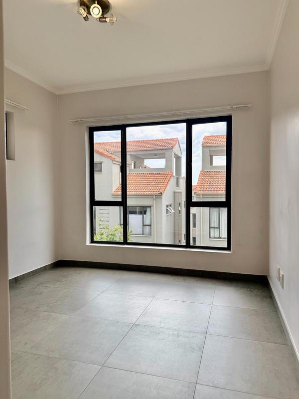 2 Bedroom Property for Sale in Bryanston Gauteng