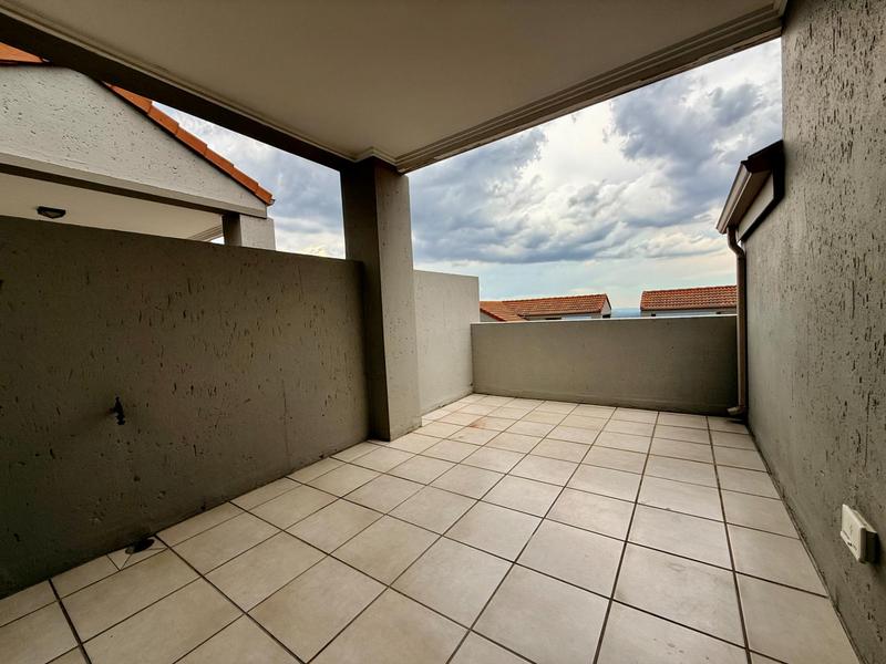 2 Bedroom Property for Sale in Bryanston Gauteng