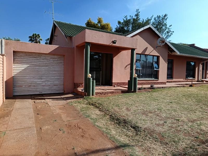 To Let 0 Bedroom Property for Rent in Montana Tuine Gauteng