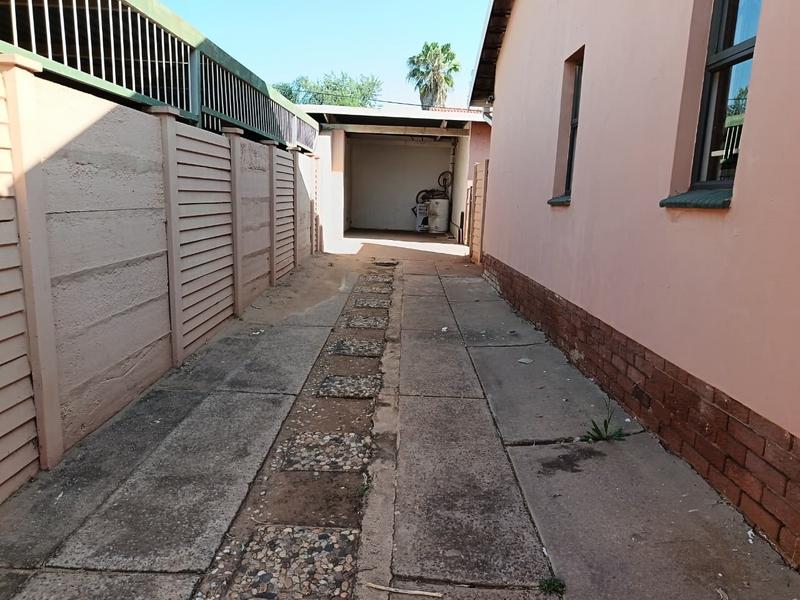 To Let 0 Bedroom Property for Rent in Montana Tuine Gauteng