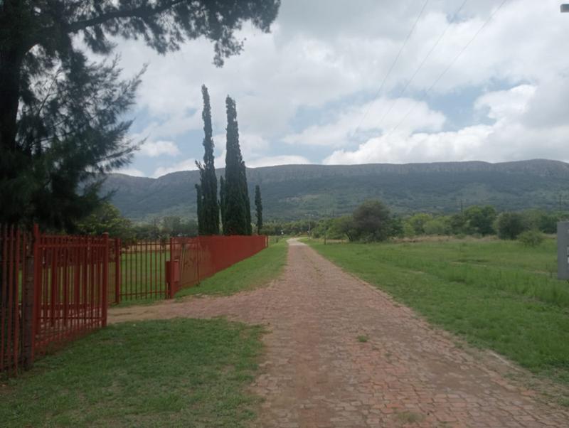 To Let 4 Bedroom Property for Rent in Kameeldrift West Gauteng